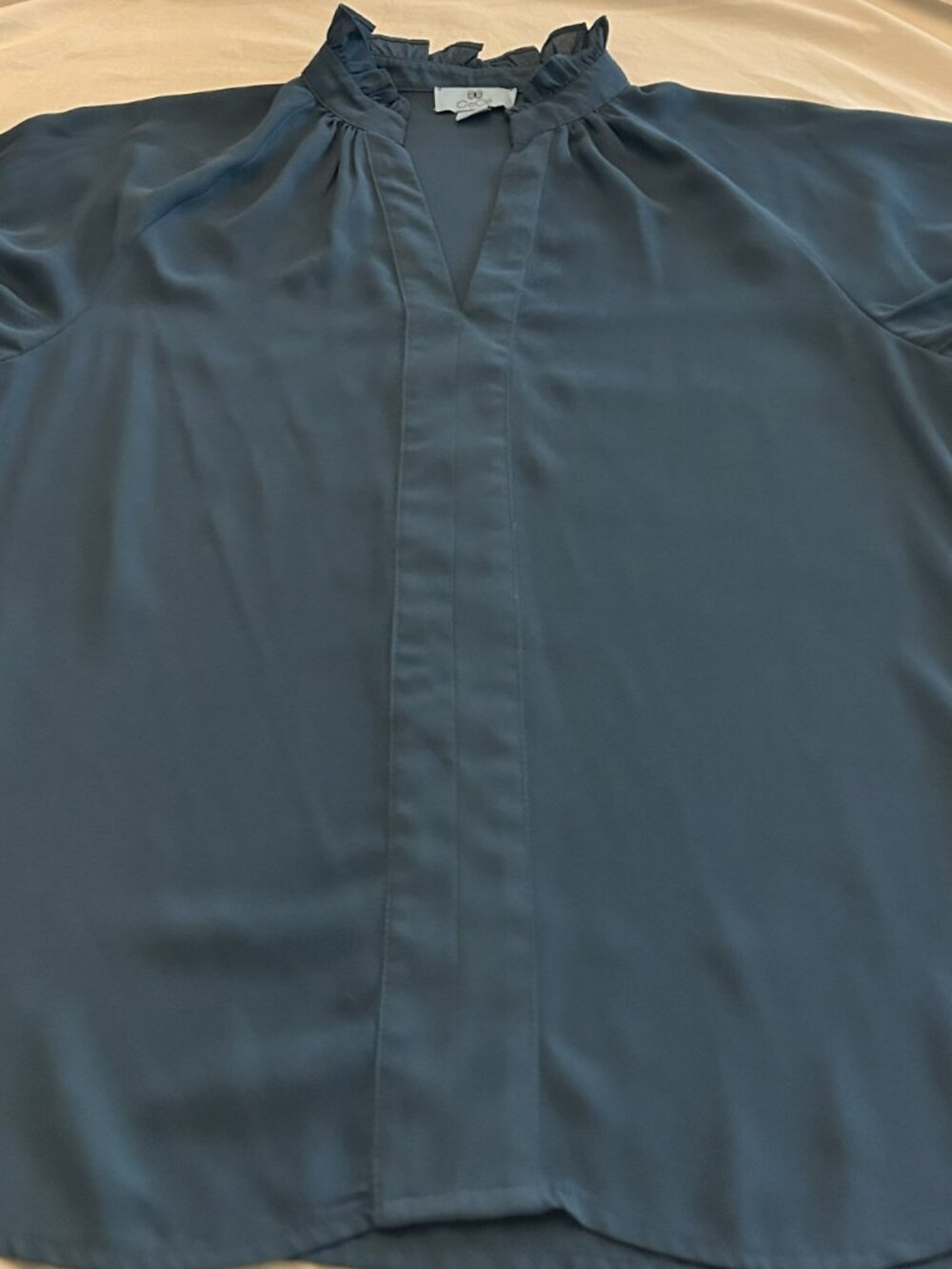 CeCe Ruffle Neck Raglan Seam Split Neck Blouse - Picture 4 of 5